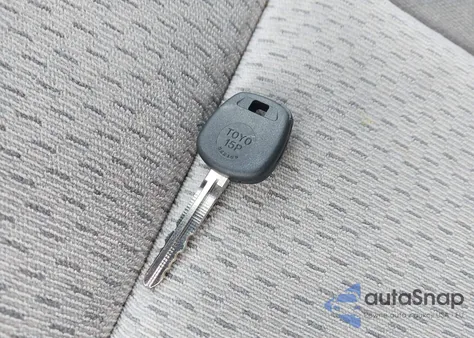 2004 Toyota Camry Le/Se/Xle из США, поврежденный, VIN 4T1BE30K44U292744